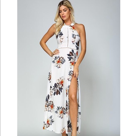'Fitting In Floral' Maxi Dress - Picture 6 of 8